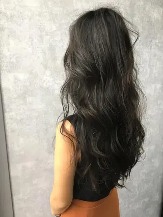 ロング カラー レイヤーカット BLend 渋谷のヘアスタイル