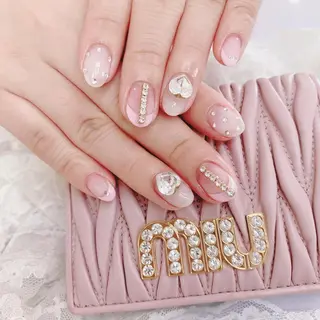 ネイル La neige* yuki 🥯🍑のネイルデザイン