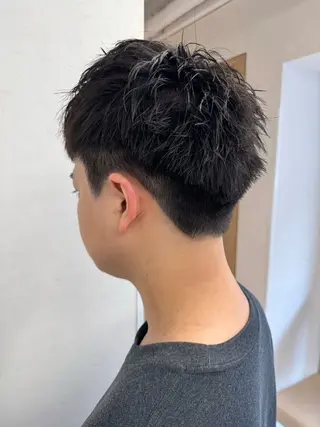 ショート メンズ パーマ/ハイトーン /吉田眞のヘアスタイル