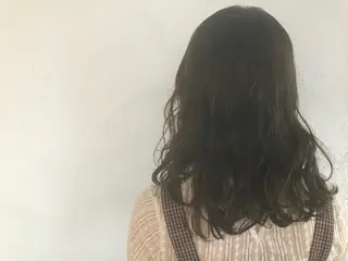 カラー 伊藤 優希のヘアスタイル