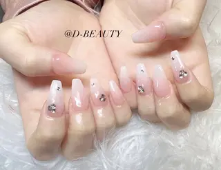 ネイル D-BEAUTY Nailsalonのネイルデザイン