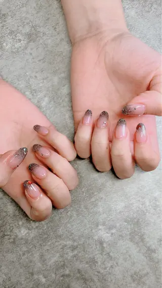 ネイル haleyume所属・shino🌟 痛ネイルのネイルデザイン