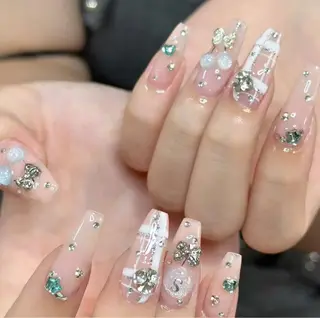 ネイル Tini ANA.CHUOのネイルデザイン