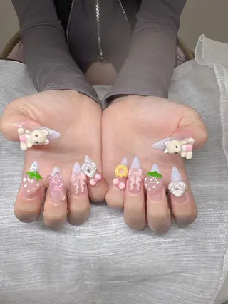 ネイル Lee Nailsのネイルデザイン