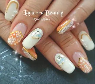 ネイル 小顔と腸の専門店 ラクーラビューティのエステ・リラクイメージ