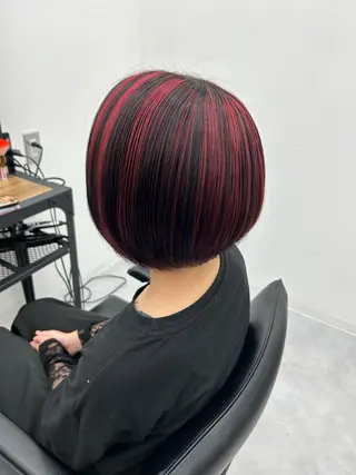 ショート カラー レイヤー ハイトーン 暖色⭐︎KANAKOのヘアスタイル