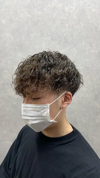 パーマ メンズ GO TODAYシェアサロン大名店所属・濵武 尚人のヘアスタイル