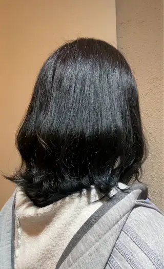 ミディアム カラー シュリンプes石川橋店所属・✄﻿ショートモデル/ 落合 悠夏のヘアスタイル