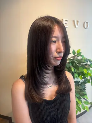 ミディアム BELLE by revo所属・𝘀𝗮𝗲/ 艶髪/ショートボブのヘアスタイル