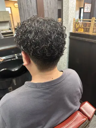 ショート パーマ 田島 颯人のヘアスタイル