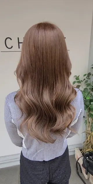 ロング cherie所属・バレイヤージュ/ ハイライト/大内格のヘアスタイル