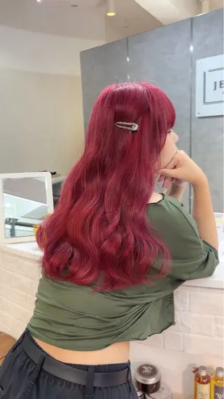 ロング カラー 櫻田 真紀のヘアスタイル