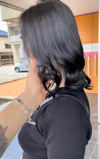 カラー olume(オルメ)所属・山田隆成/韓国カット バレ、ハイライト得意のヘアスタイル