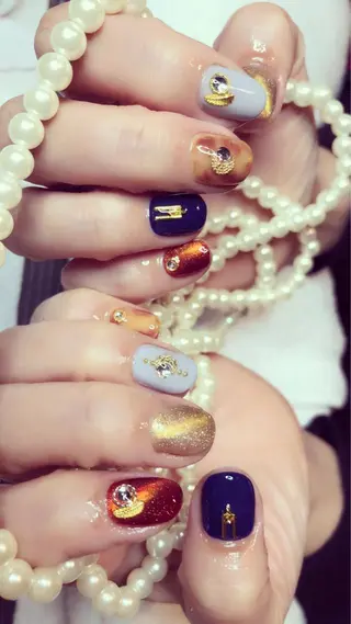 ミディアム ネイル 長さ出し専門 nynaのネイルデザイン