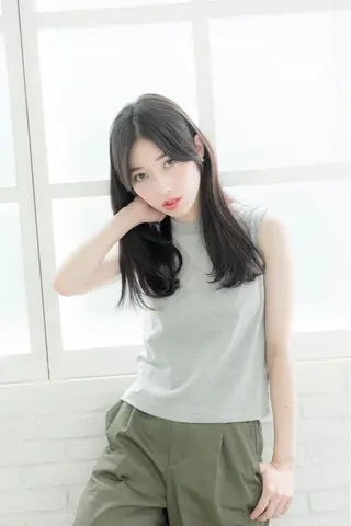 ロング THE DAY所属・AKI HASHIMOTOのヘアスタイル