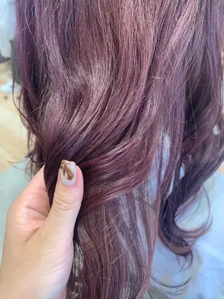 ミディアム カラー 吉原 由菜のヘアスタイル