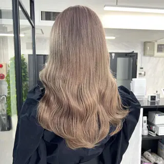 セミロング カラー シールエクステ特化 ハイトーン、NANAのヘアスタイル