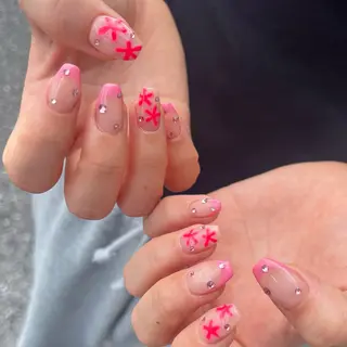 ネイル 小栗 明香のネイルデザイン