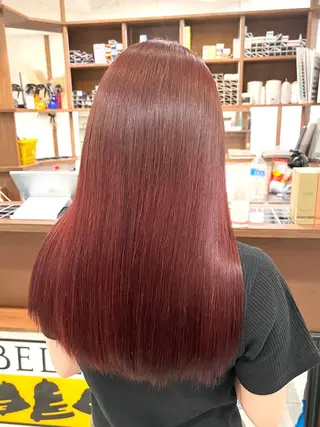 ロング 牧田 彩香のヘアスタイル