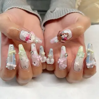 ネイル 💎🐰 saki. m 🐰💎のネイルデザイン