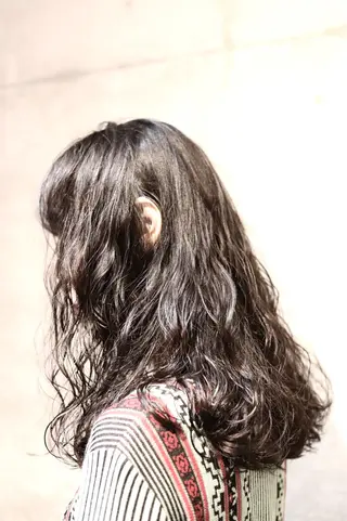 ロング パーマ アドミラルYoshi oのヘアスタイル