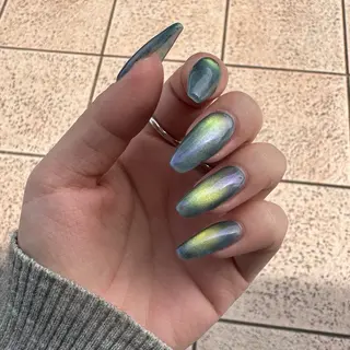 ネイル 𝗺𝗮𝗸𝗶 .のネイルデザイン