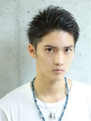 ショート EARTH 浜松市野店所属・艶髪/透明感 /YURIA🤍のヘアスタイル