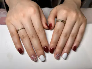 ネイル コウ ヨウのネイルデザイン