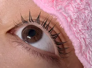 マツエク・マツパ トータルビューティー サロン・Ｎの眉毛・アイブロウイメージ