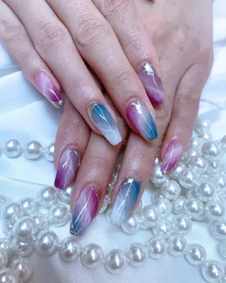 ネイル T. kayoのネイルデザイン