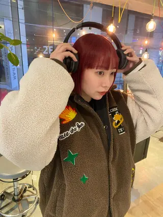 ショート カラー 美髪・シールエクステ ホソタニリョウコのヘアスタイル