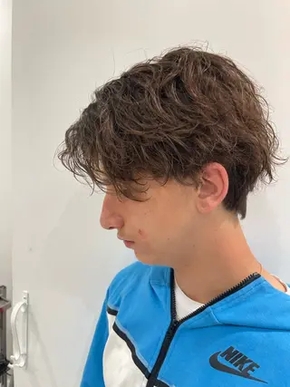 パーマ メンズ ハッシュカット レイヤー池袋のヘアスタイル