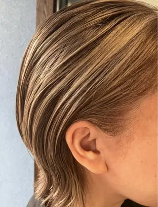 カラー ショート ✨白髪ぼかし 🍀MINAKO☆のヘアスタイル