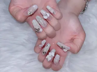 ネイル ネイルサロン Easenのネイルデザイン