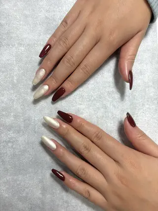 ネイル eyemor所属・伊東 萌々香のネイルデザイン