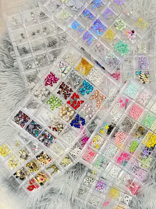 ネイル Re:JUvia 　JUMIのネイルデザイン