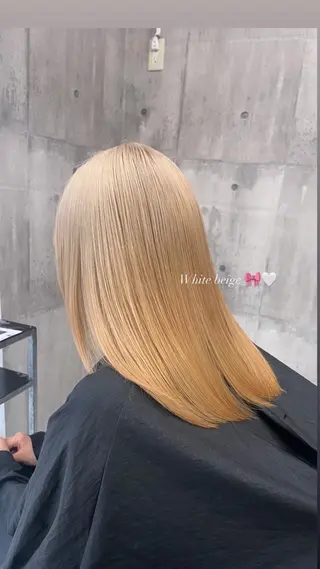 セミロング カラー ハイトーン/ゆるふわ 🎨𖥔ׁTOMO♡のヘアスタイル