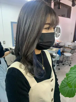 ロング カラー 坂井 水菜美のヘアスタイル