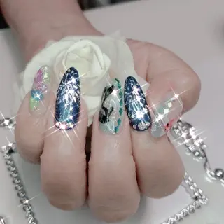 ネイル エステとネイル ローズコンフォートのネイルデザイン