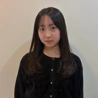 セミロング enrich / キタガワ カノンのヘアスタイル