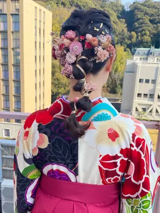 ロング ヘアアレンジ Viage （ビアージュ）のヘアスタイル