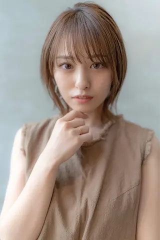 ショート カラー 🉐レイヤー/塩見 弘樹🉐渋谷のヘアスタイル