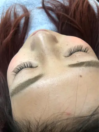 マツエク・マツパ 佐々木 あやかのヘアスタイル