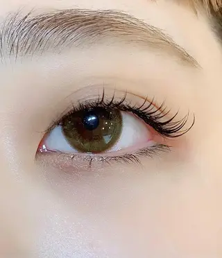 マツエク・マツパ Rocco eye 新宿御苑【ロッコアイ】フラットラッシュ/ボリュームラッシュ/アップワード所属・佐々木 範子のマツエク・マツパデザイン