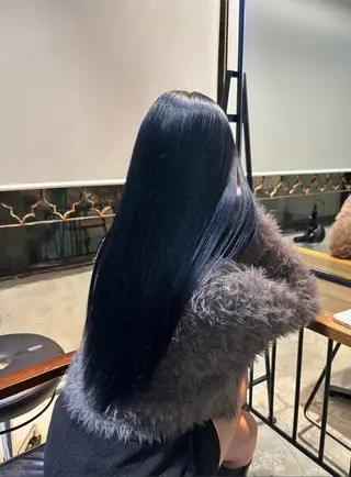 ロング カラー 派手髪/ハイトーン RIN🩵ྀིのヘアスタイル