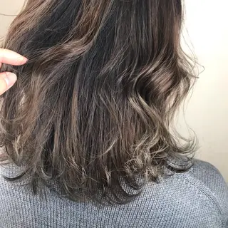 セミロング カラー ヘアアレンジ knock【ノック】所属・烏丸韓国ヘア🇰🇷 ayaka🎀のヘアスタイル