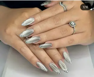 ネイル ヒユ ヒヨリのネイルデザイン