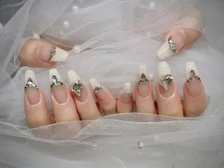 ネイル I-nailロング /ワンホン/キラキラのネイルデザイン