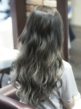 ロング カラー Luxian所属・辻 竜也　のヘアスタイル