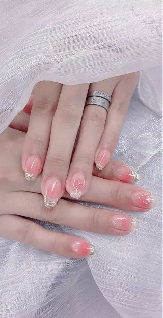 ネイル 佐藤 依娜のネイルデザイン